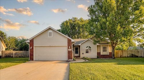 2721 N Stoney Point Ct, Wichita, KS, 67205 | Card Image