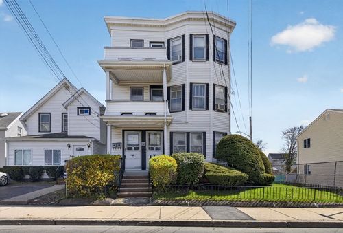 19 Bradford St, Everett, MA, 02149 | Card Image