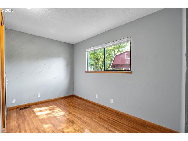 Bedroom | Image 12
