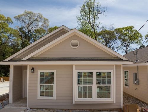 16917 Glenheath, Montgomery, TX, 77316-6716 | Card Image