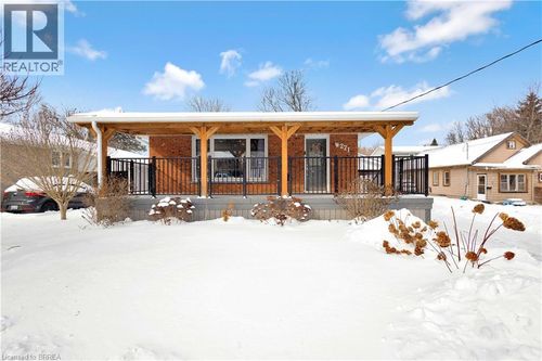 271 South Dr, Simcoe, ON, N3Y1G9 | Card Image