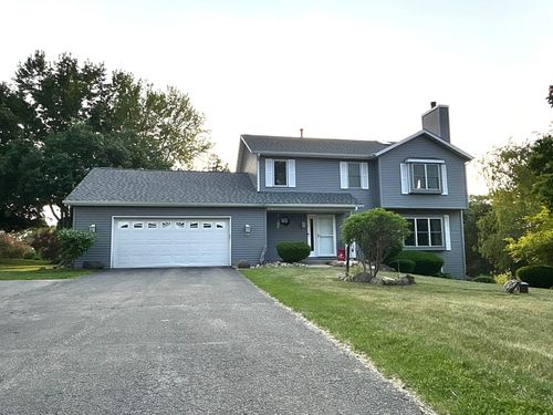 6642 Tipperary Trl, Roscoe, IL, 61073-7552 | Card Image