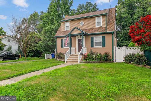 514 Cutler Ave, Maple Shade, NJ, 08052-2913 | Card Image
