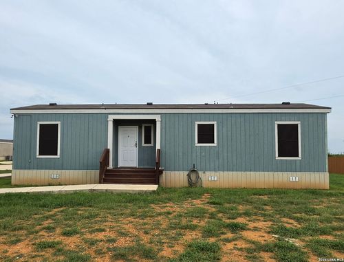 112 17B Energy Drive, Cotulla, TX, 78014 | Card Image