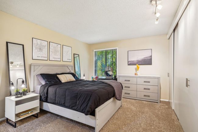 1850 Glacier Ln N, Townhouse with 2 bedrooms, 1 bathrooms and null parking in Plymouth MN | Image 8