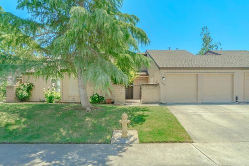 4132 Cowell Boulevard, Davis, CA, 95618 | Card Image