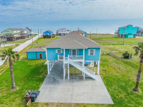 2010 Vista Drive, Crystal Beach, TX, 77650 | Card Image