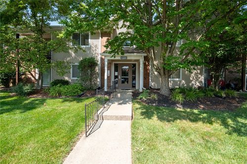 2-1320 Hollow Run, Washingtn Twp, OH, 45459-5875 | Card Image
