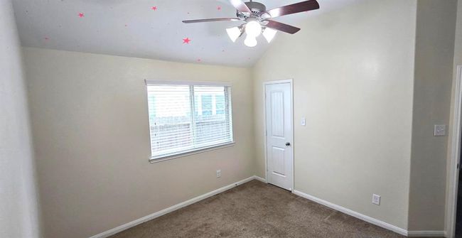 Photo to show room has been painted | Image 20