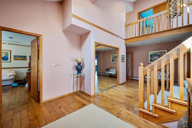 7505 Pandora Drive, House other with 5 bedrooms, 3 bathrooms and 2 parking in Burnaby BC | Image 3