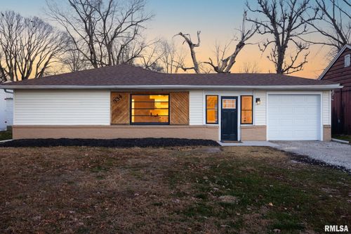 334 Forest Dr, North Pekin, IL, 61554-1054 | Card Image