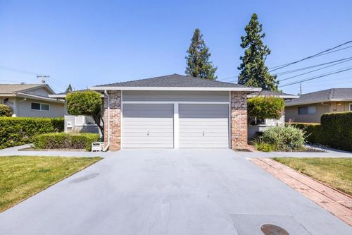 1648 Oak Ave, Redwood City, CA, 94061-2131 | Card Image