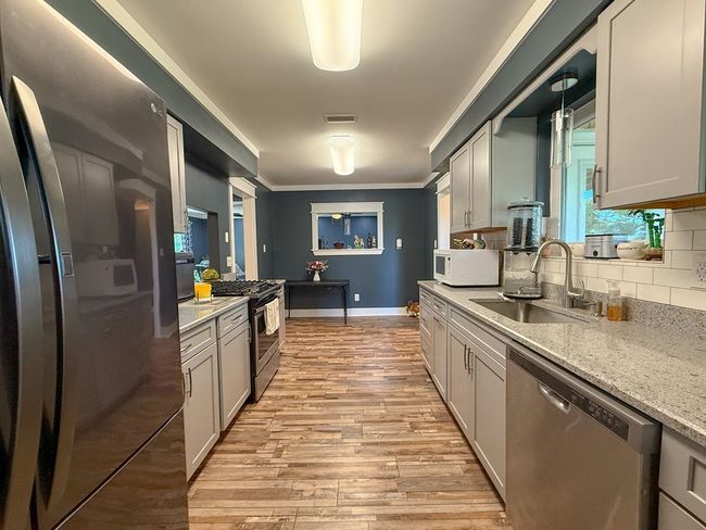 1901 Long Ave, House other with 3 bedrooms, 2 bathrooms and 4 parking in Port St. Joe FL | Image 9