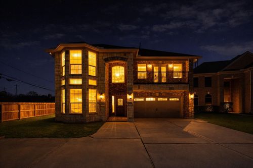 10447 Tree Hollow Cir, La Porte, TX, 77571-4529 | Card Image