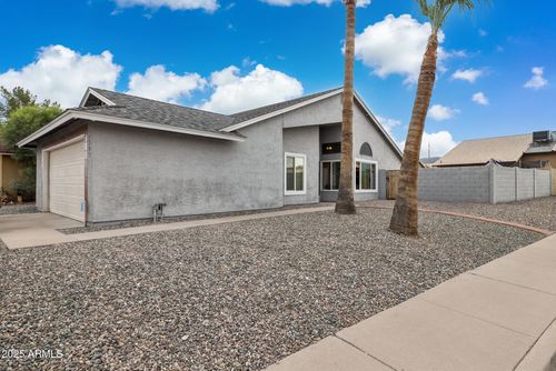 1701 E Carson Rd, Phoenix, AZ, 85042-5748 | Card Image