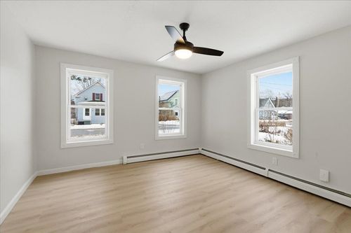 88 Aldis St, Saint Albans, VT, 05478-1913 | Card Image