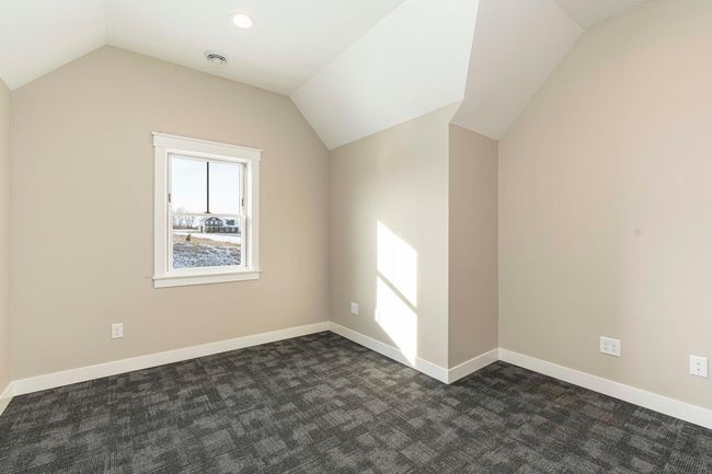 Possible Mothers Apartment | Image 42