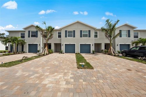 15319 Wildflower Cir, NAPLES, FL, 34119-4861 | Card Image
