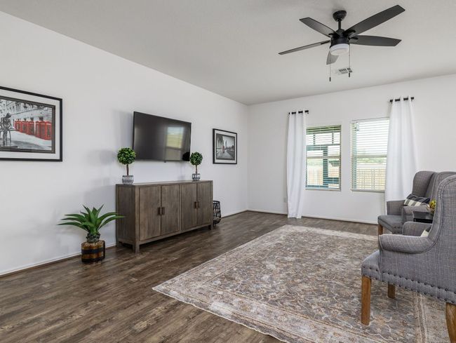 35H - 752 Circle Way, House other with 4 bedrooms, 3 bathrooms and 2 parking in Jarrell TX | Image 5