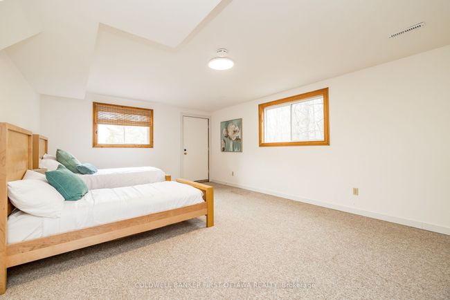 6 Bluff Point Dr, House other with 5 bedrooms, 2 bathrooms and 5 parking in Calabogie ON | Image 35