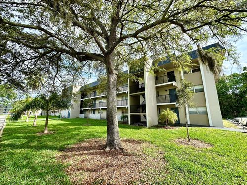 apt-203-8000 Fairview Dr, Tamarac, FL, 33321-3955 | Card Image