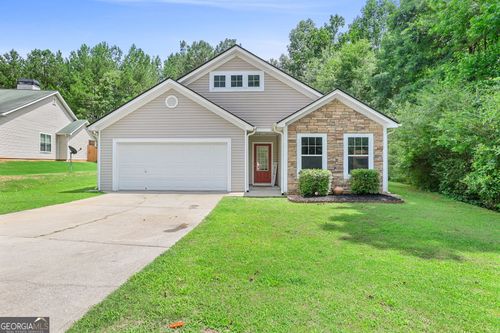 107 Meadowbrook Ln, Grantville, GA, 30220-2150 | Card Image