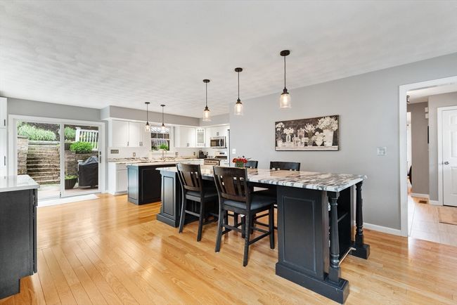 5 Memory Ln, House other with 3 bedrooms, 3 bathrooms and 3 parking in Wakefield MA | Image 6
