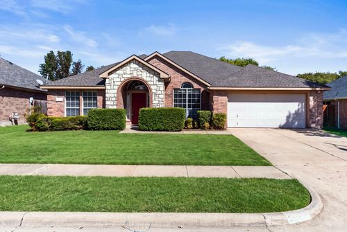 6507 Watch Hill Ct, Arlington, TX, 76002-5554 | Card Image