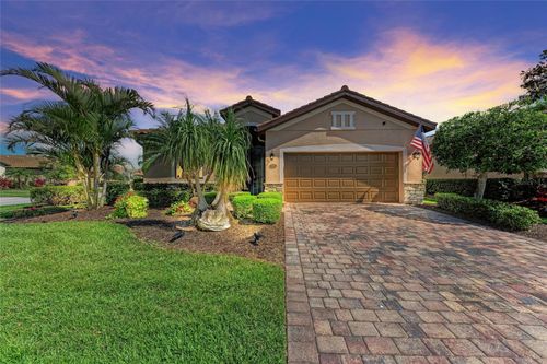 135 Sweet Tree St, BRADENTON, FL, 34212-3324 | Card Image