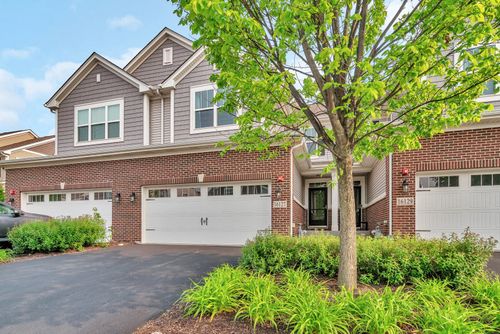 16127 W Switch Grass Rd, Lockport, IL, 60441-4116 | Card Image