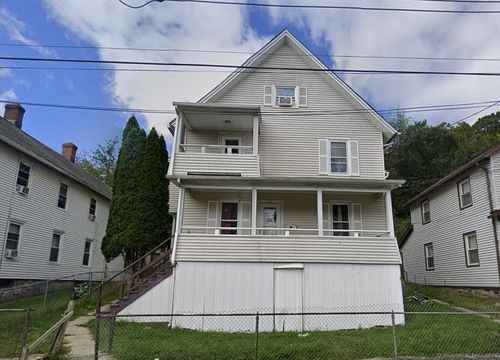 112 Smith St, Derby, CT, 06418-1243 | Card Image
