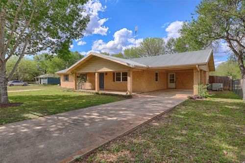 705 S La Grange Street, Flatonia, TX, 78941 | Card Image