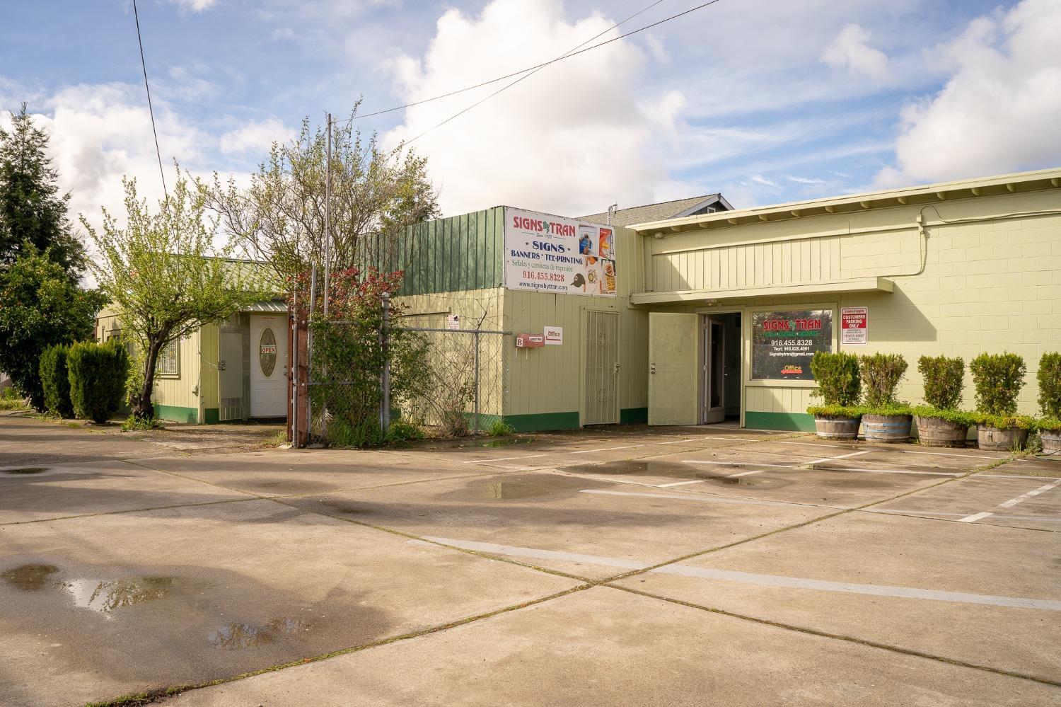 Commercial Sale in Sacramento 4