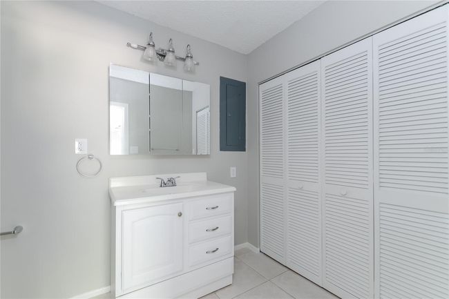 1805 16 Th Avenue Dr W, House other with 3 bedrooms, 2 bathrooms and null parking in BRADENTON FL | Image 14