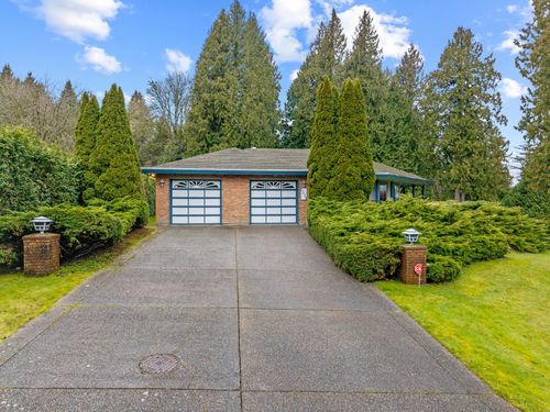 3039 163 St, Surrey, BC, V3Z0E3 | Card Image