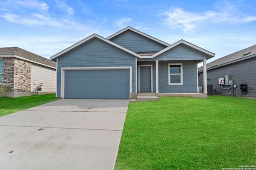 1835 Nuthatch Ridge, New Braunfels, TX, 78130 | Card Image