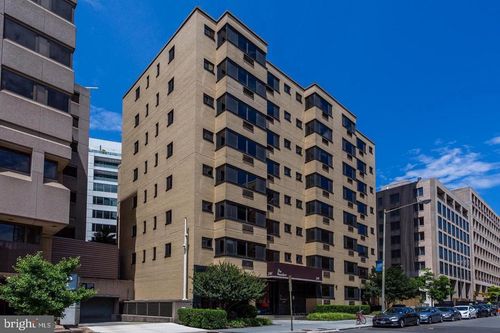 412-2141 I St Nw, WASHINGTON, DC, 20037-2363 | Card Image