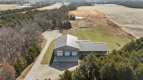 30815 W 399th St, Parker, KS, 66072-4027 | Card Image