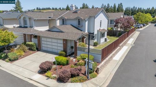 353 Winterwind Cir, San Ramon, CA, 94583-5243 | Card Image