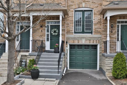 3-20 Minton Dr, Vaughan, ON, L4L9L6 | Card Image
