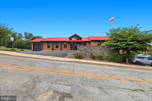 23 S Colonial Dr, HAGERSTOWN, MD, 21740-5902 | Card Image