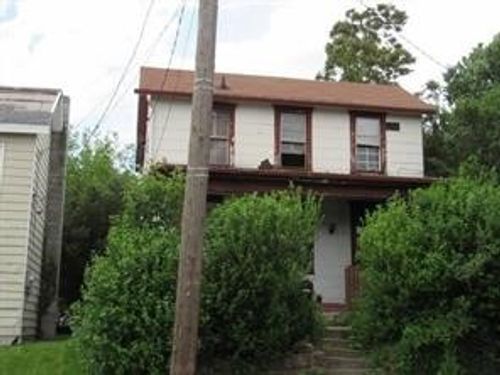 149 Coolspring St, Uniontown, PA, 15401-4357 | Card Image