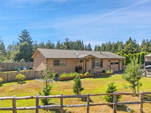6292 Se Arcadia Rd, Shelton, WA, 98584-8332 | Card Image