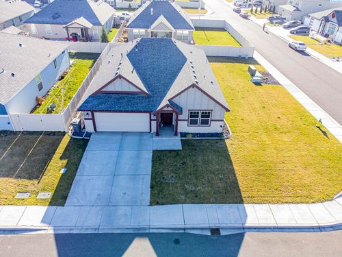 1401 Centennial Ave, Sunnyside, WA, 98944-5603 | Card Image