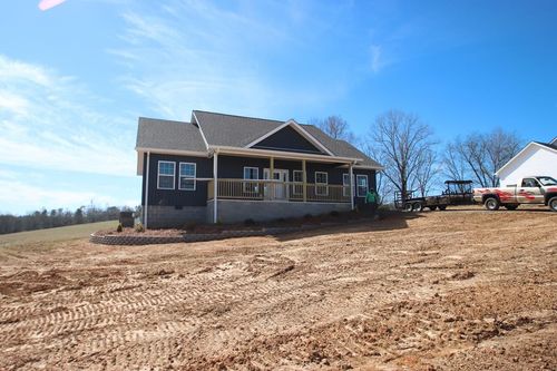 2447 Hutchings College Rd, Sparta, TN, 38583 | Card Image