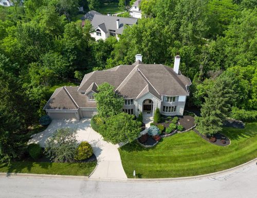1480 Briarcliffe Dr, Powell, OH, 43065-9060 | Card Image