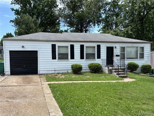10235 Cabot Drive, Bellefontaine Nghbrs, MO, 63137 | Card Image