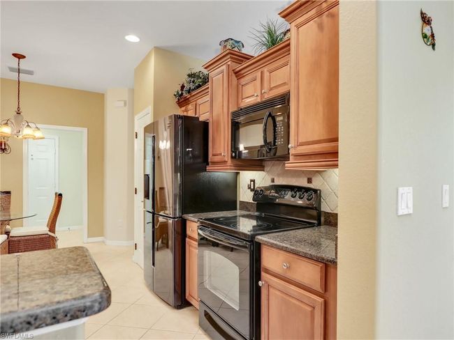 20663 Larino Loop, Townhouse with 3 bedrooms, 3 bathrooms and 2 parking in ESTERO FL | Image 13