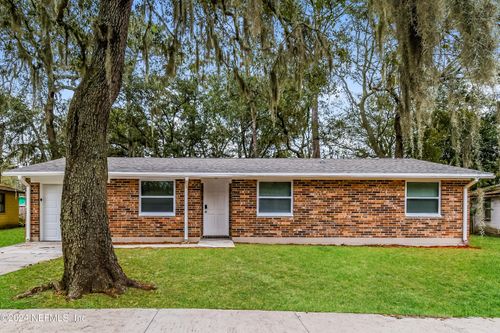 1349 Eagle Cove Rd N, Jacksonville, FL, 32218-3668 | Card Image