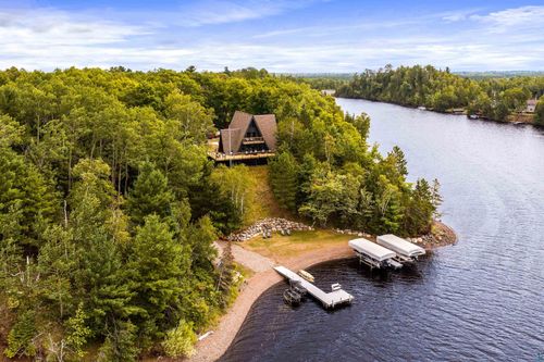 6918 W Van Rd, Duluth, MN, 55803 | Card Image